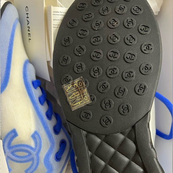 CHANEL
Blue Mesh/Lycra 19P CC Logo Sneakers - Picture 2 of 4